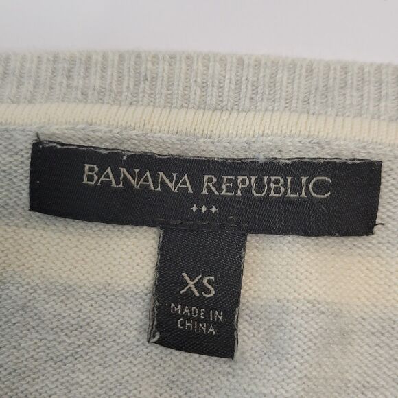 Banana Republic gray cream striped sweater size XS - Picture 4 of 8